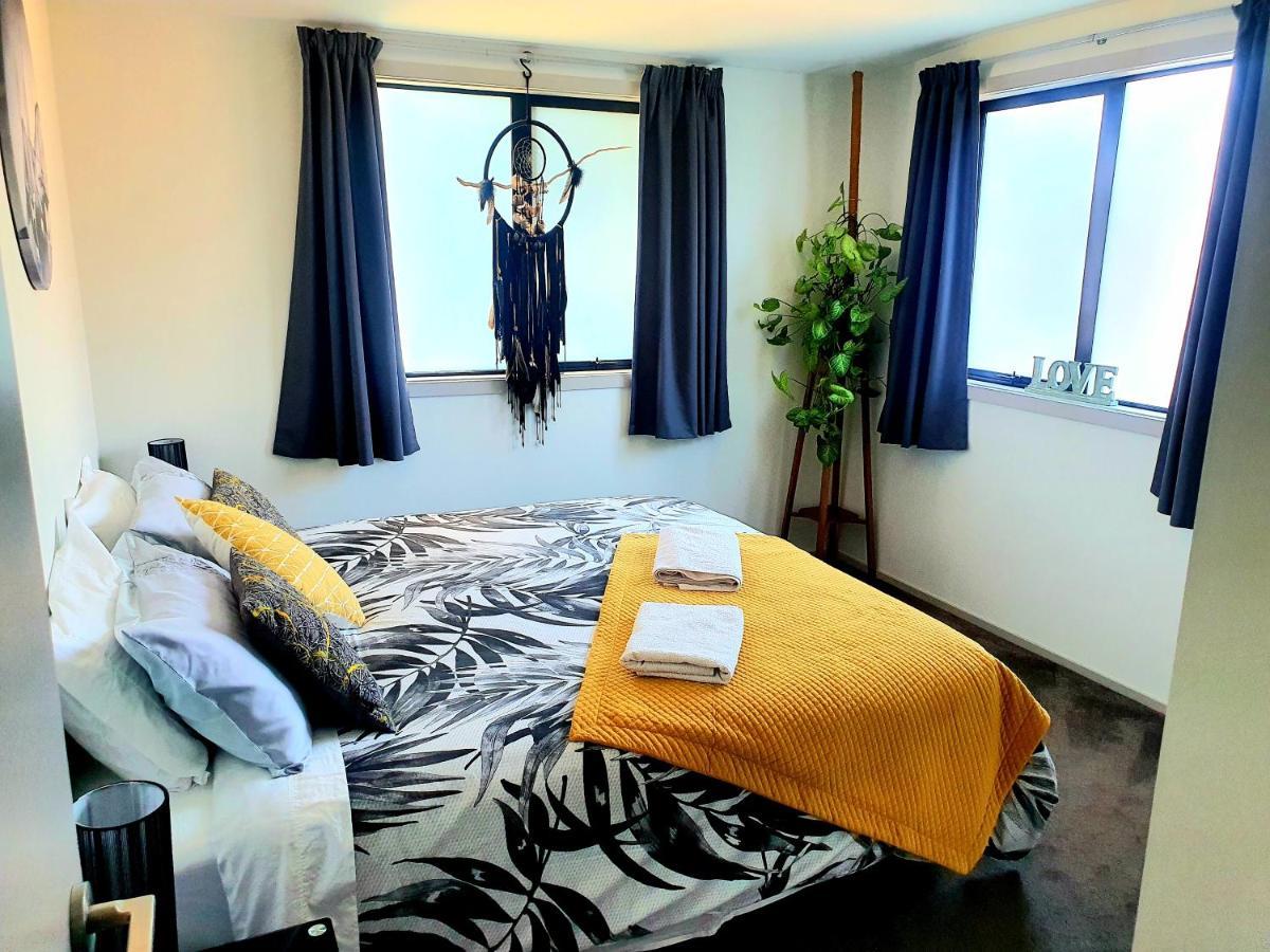Hawea Heaven: Superking Beds + Hot Tub + Mountain Wanaka Exterior foto