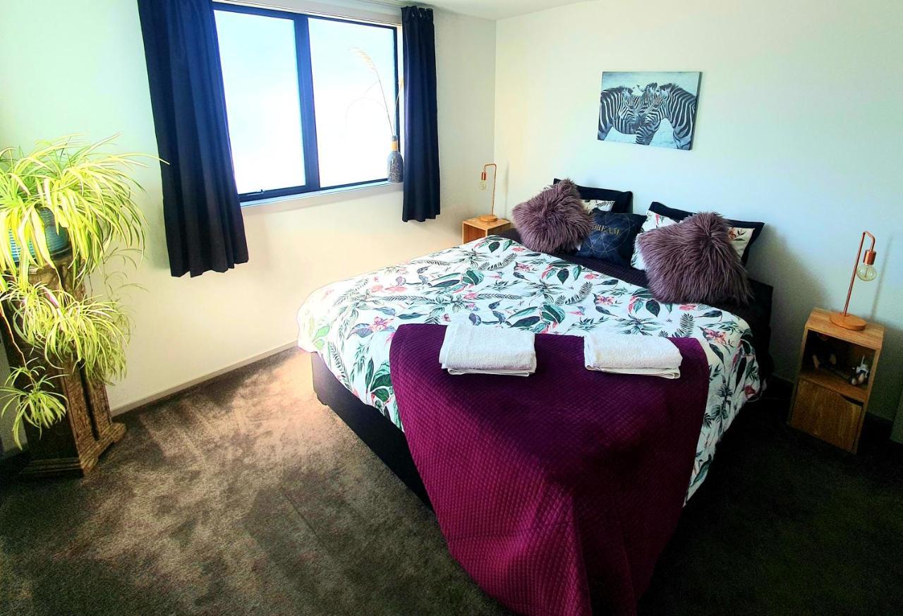 Hawea Heaven: Superking Beds + Hot Tub + Mountain Wanaka Exterior foto