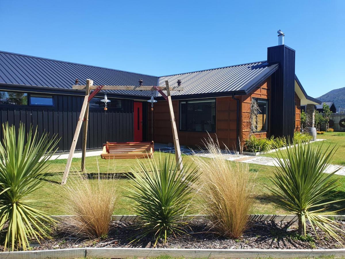 Hawea Heaven: Superking Beds + Hot Tub + Mountain Wanaka Exterior foto