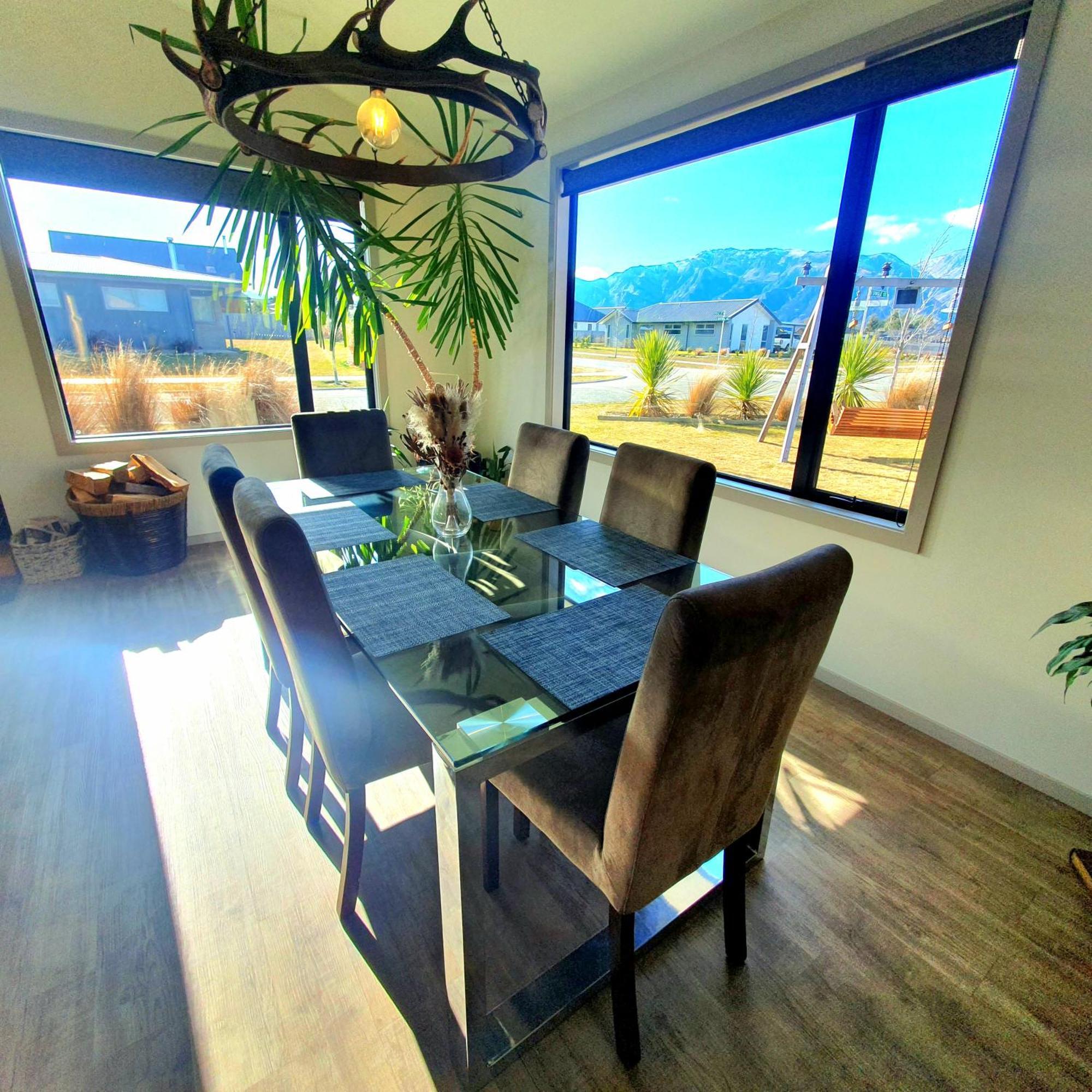 Hawea Heaven: Superking Beds + Hot Tub + Mountain Wanaka Exterior foto